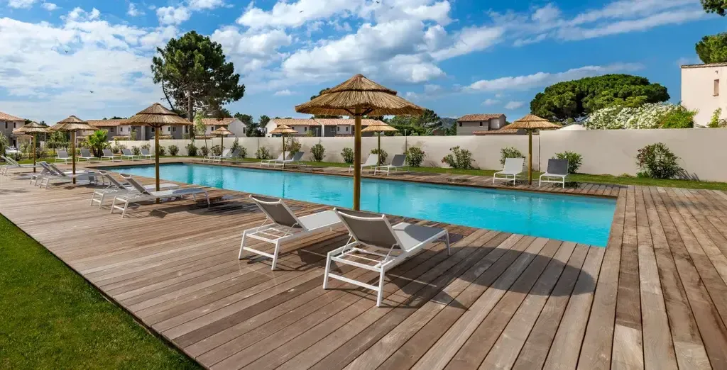 CalaRossaBay-Piscine