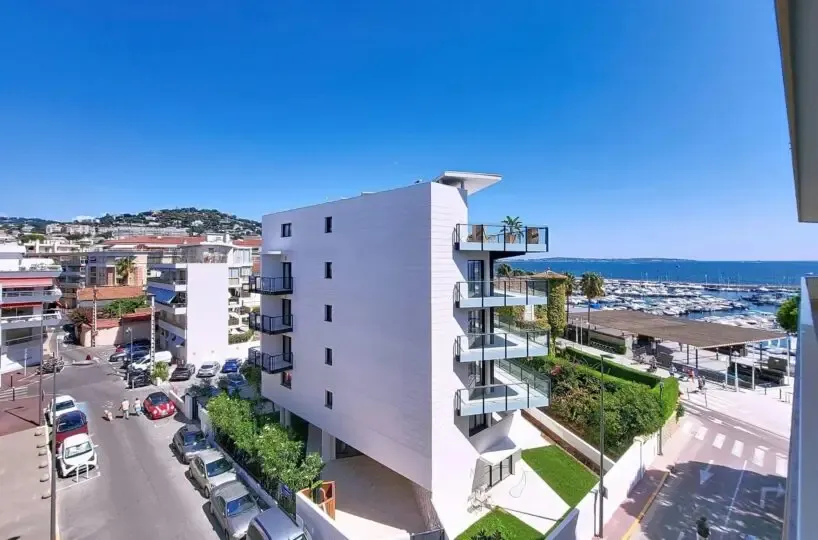 T1 Vue Mer Cannes Moure Rouge Vue