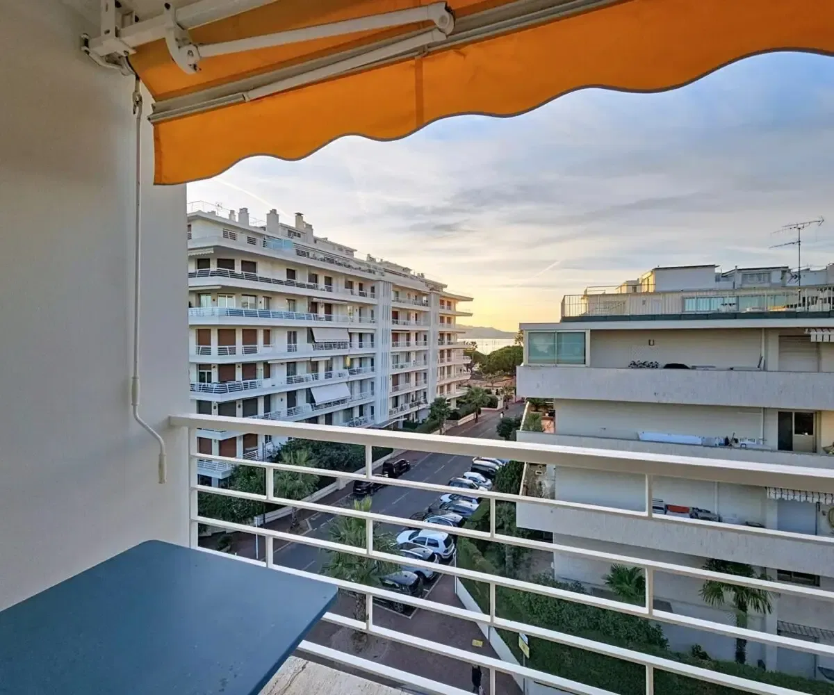 T2 Dernier etage Vue degagee