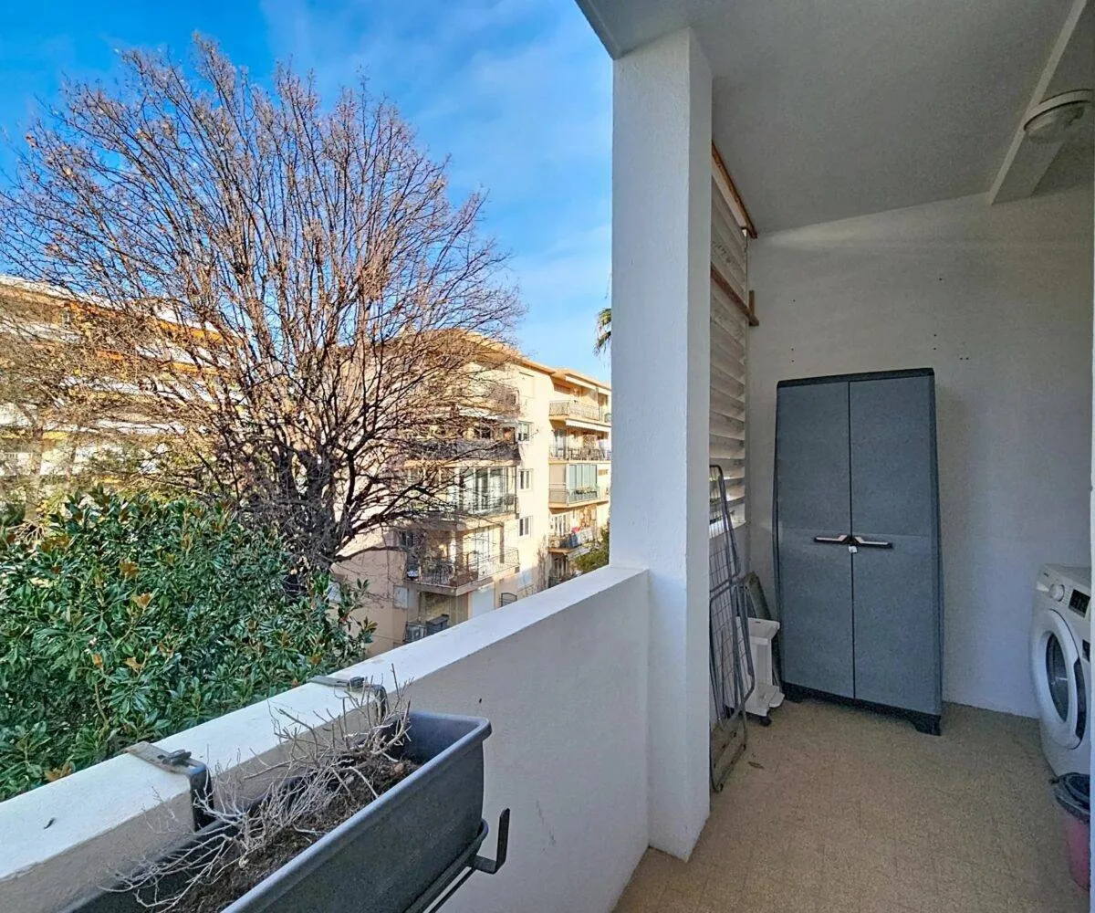 T2 Basse Californie Buanderie terrasse