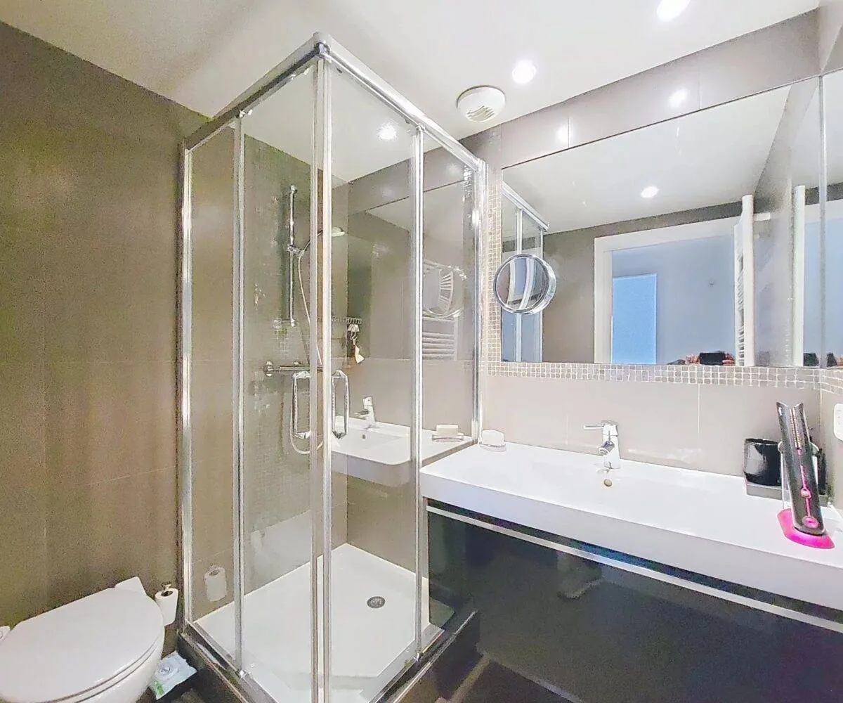 T2 Palm Beach Etage élevé Salle d eau