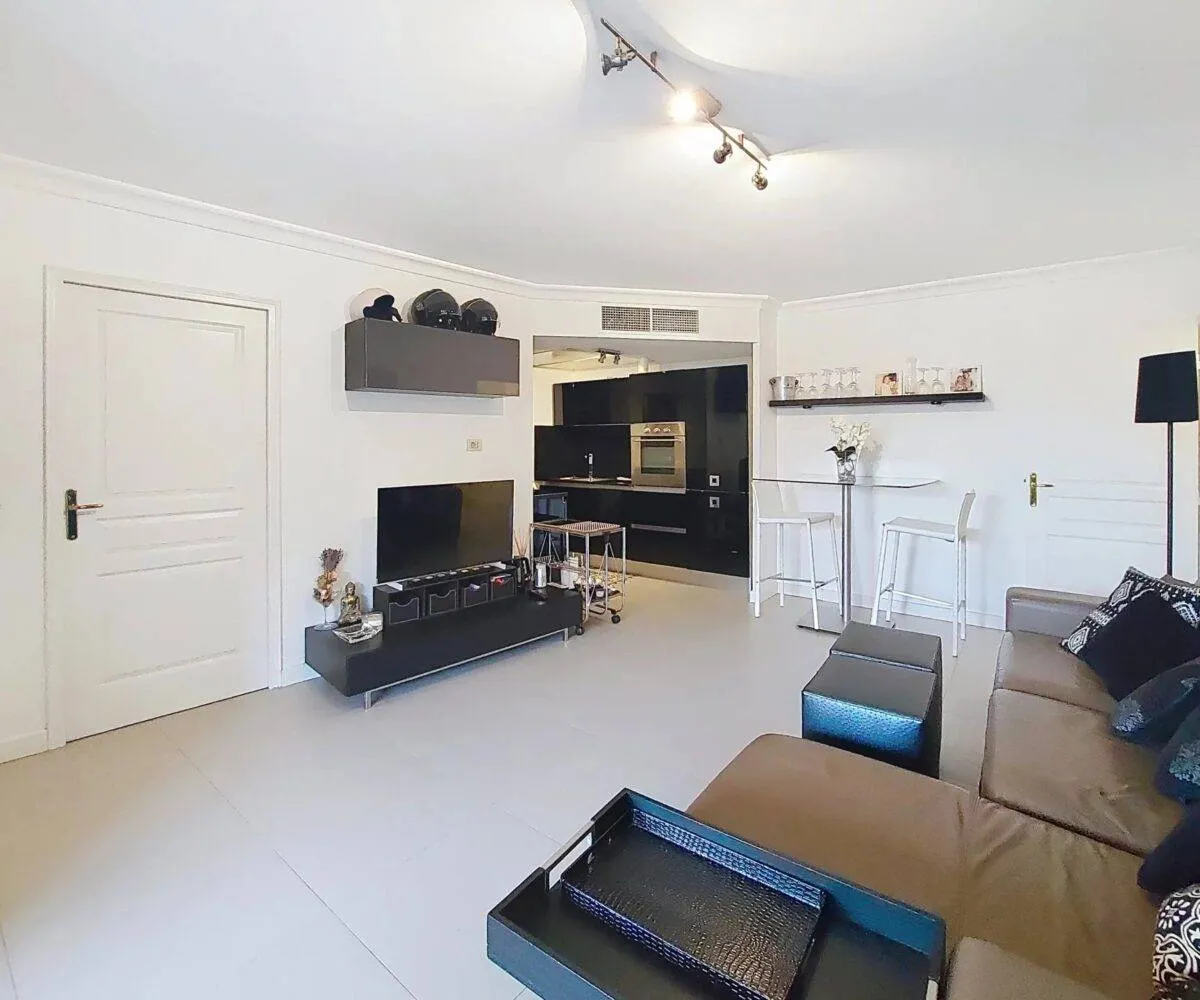 T2 Palm Beach Etage élevé Salon