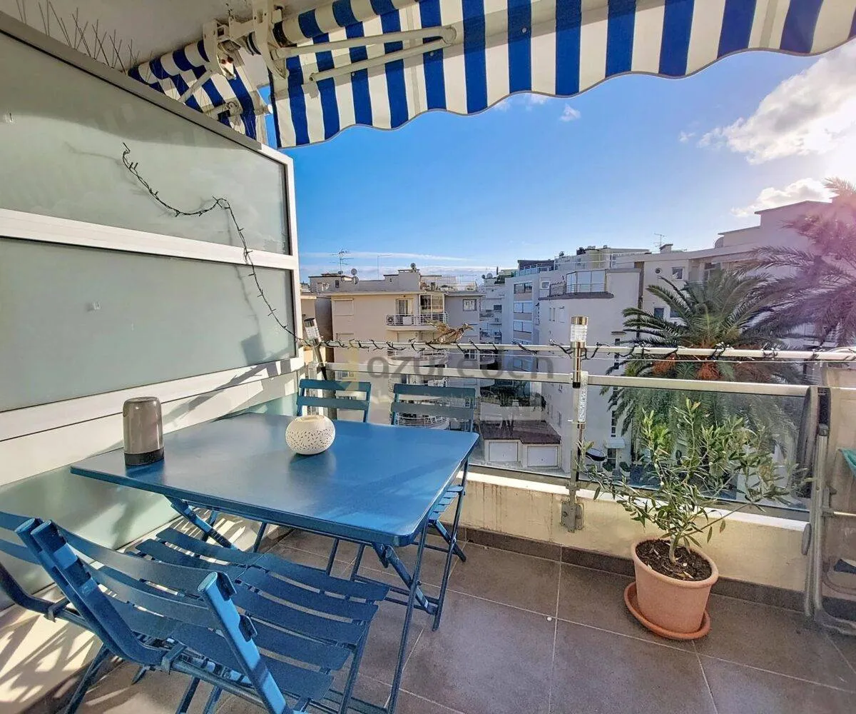 T2 Place Etang Terrasse Couverte