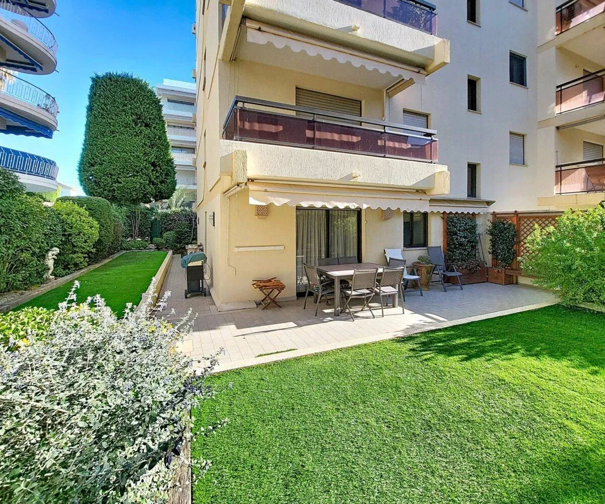 T4 Palm Beach RDJ Jardin arboré